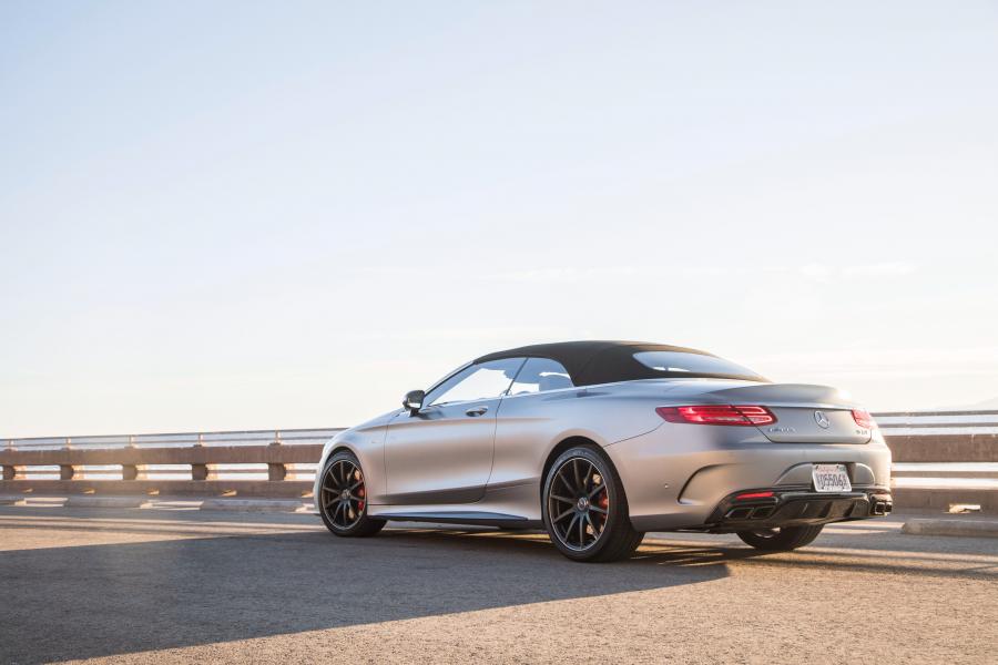  Mercedes-AMG S63 Cabriolet 2016 года  (NA) (фото 15 из 31)